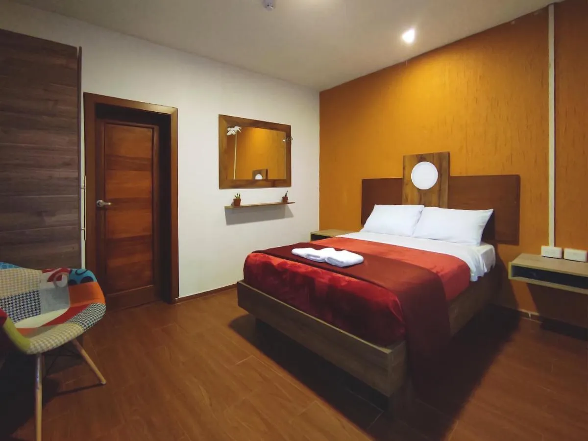 *** Hotel Hostal Nizza Cuenca Equador